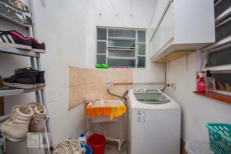 Casa à venda com 127m², 3 quartos e 2 vagasLavanderia 