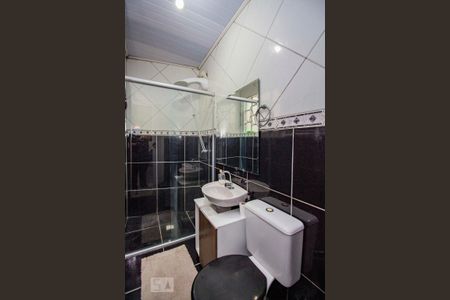 Casa à venda com 127m², 3 quartos e 2 vagasBanheiro 