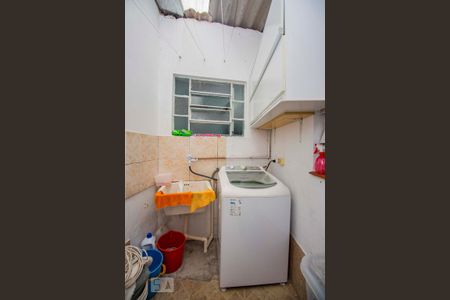 Casa à venda com 127m², 3 quartos e 2 vagasLavanderia 