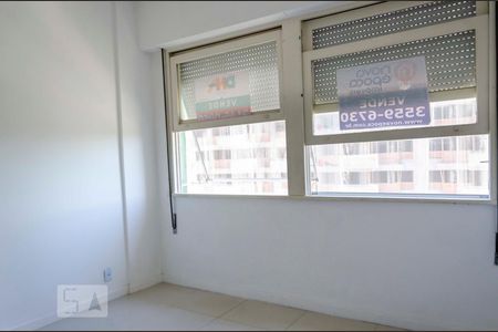 Quarto de apartamento à venda com 1 quarto, 30m² em Botafogo, Rio de Janeiro