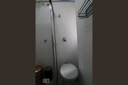 Apartamento à venda com 279m², 4 quartos e 4 vagasBanheiro de serviço