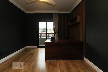 Apartamento à venda com 279m², 4 quartos e 4 vagasEscritório - Quarto