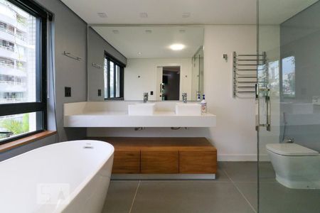 Apartamento à venda com 279m², 4 quartos e 4 vagasSuíte 3