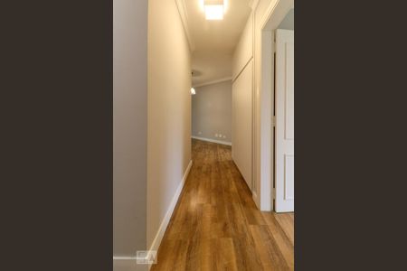 Apartamento à venda com 279m², 4 quartos e 4 vagasCorredor