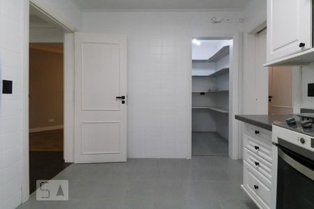 Apartamento à venda com 279m², 4 quartos e 4 vagasCozinha
