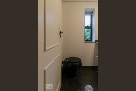 Apartamento à venda com 279m², 4 quartos e 4 vagasLavabo