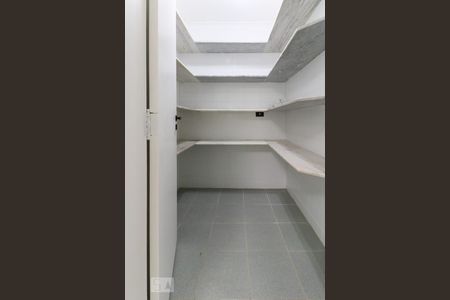 Apartamento à venda com 279m², 4 quartos e 4 vagasDespensa