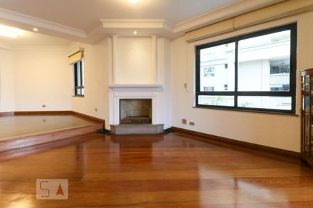 Apartamento à venda com 279m², 4 quartos e 4 vagasSala