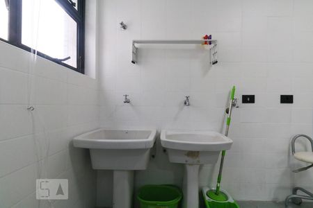 Apartamento à venda com 279m², 4 quartos e 4 vagasÁrea de serviço