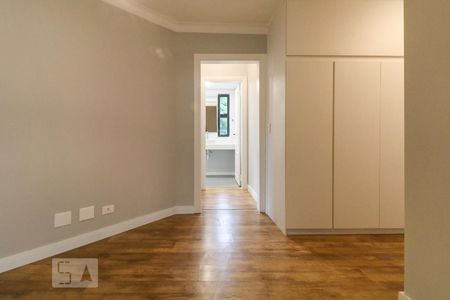 Apartamento à venda com 279m², 4 quartos e 4 vagasHall