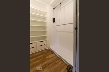 Apartamento à venda com 279m², 4 quartos e 4 vagasSuíte 3