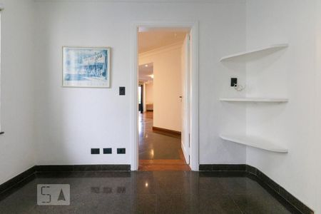 Apartamento à venda com 279m², 4 quartos e 4 vagasCopa