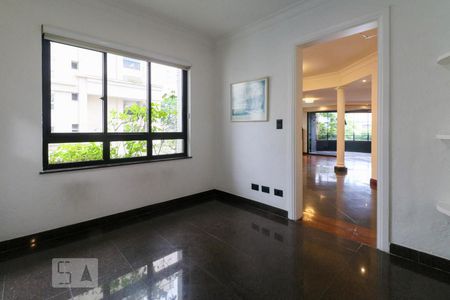 Apartamento à venda com 279m², 4 quartos e 4 vagasCopa