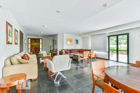 Apartamento à venda com 279m², 4 quartos e 4 vagasÁrea comum