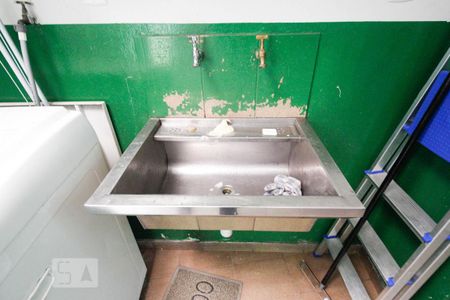Casa para alugar com 140m², 2 quartos e 1 vagaÁrea de serviço