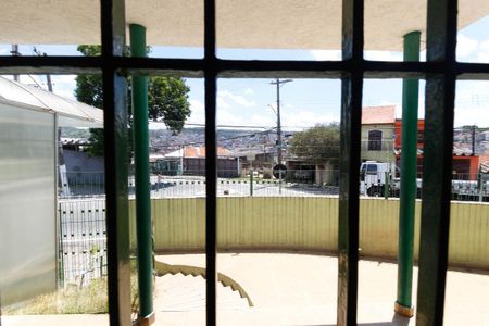 Casa para alugar com 140m², 2 quartos e 1 vagaVista