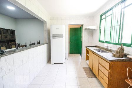 Casa para alugar com 140m², 2 quartos e 1 vagaCozinha