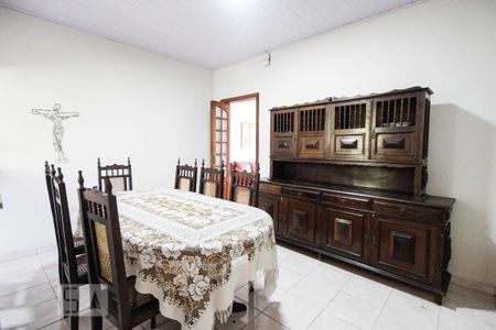 Casa para alugar com 140m², 2 quartos e 1 vagaSala de jantar