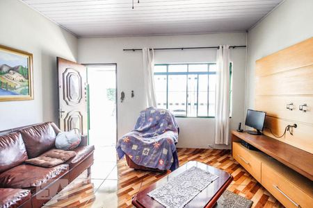 Casa para alugar com 140m², 2 quartos e 1 vagaSala