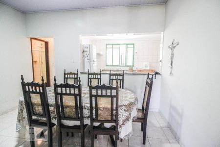 Casa para alugar com 140m², 2 quartos e 1 vagaSala de jantar