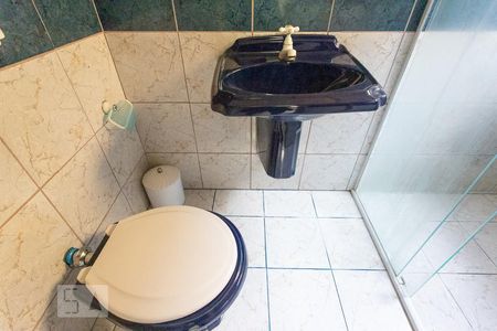 Casa à venda com 180m², 3 quartos e 2 vagas Casa à venda com 180m², 3 quartos e 2 vagasBanheiro Quarto 1 - suite