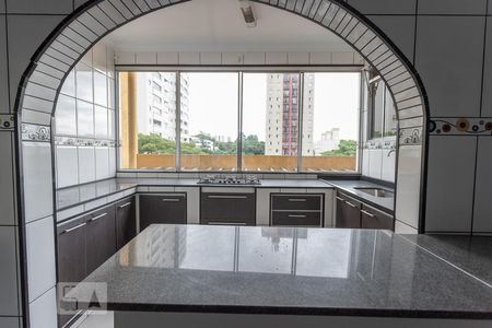 Casa à venda com 180m², 3 quartos e 2 vagas Casa à venda com 180m², 3 quartos e 2 vagasCozinha