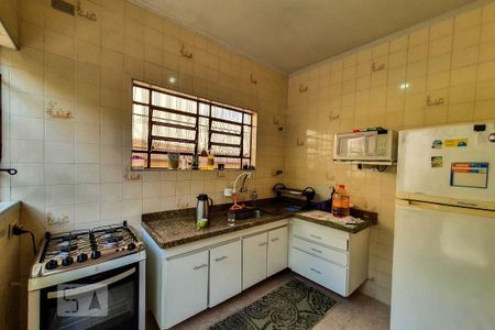 Casa para alugar com 250m², 3 quartos e 6 vagasCozinha