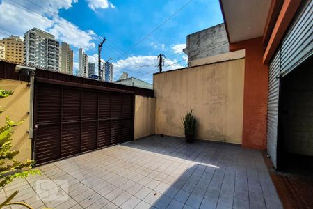 Casa para alugar com 250m², 3 quartos e 6 vagasGaragem Aberta