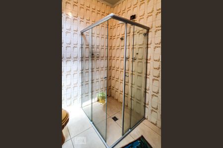 Casa para alugar com 250m², 3 quartos e 6 vagasBanheiro Suíte