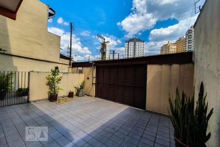 Casa para alugar com 250m², 3 quartos e 6 vagasGaragem Aberta
