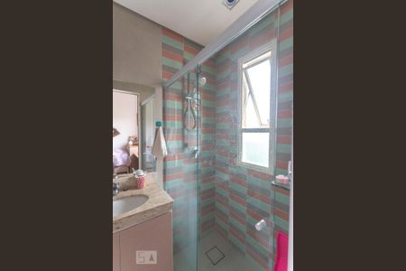 Apartamento à venda com 128m², 3 quartos e 3 vagasBanheiro suíte 2