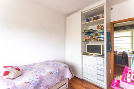 Apartamento à venda com 128m², 3 quartos e 3 vagasSuíte 2