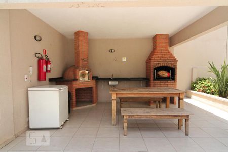 Apartamento para alugar com 45m², 2 quartos e 1 vagaÁrea comum - Churrasqueira