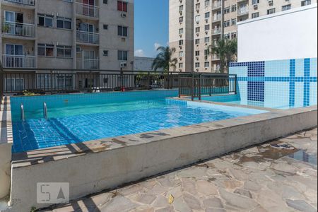 Apartamento à venda com 49m², 2 quartos e 1 vagaÁrea comum - Piscina