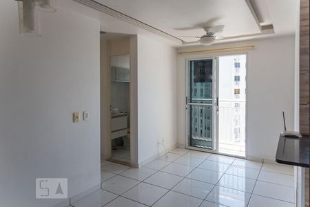 Sala  de apartamento à venda com 2 quartos, 49m² em São Cristóvão, Rio de Janeiro