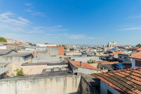 Casa à venda com 200m², 4 quartos e 4 vagas Casa à venda com 200m², 4 quartos e 4 vagasVista