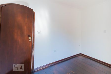 Suíte 1 de casa à venda com 4 quartos, 200m² em Vila Nhocuné, São Paulo