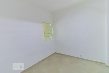 Casa à venda com 200m², 4 quartos e 4 vagas Casa à venda com 200m², 4 quartos e 4 vagasQuarto de Serviço