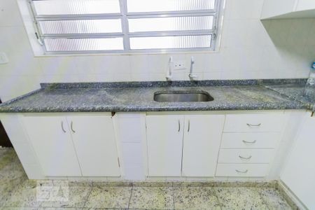 Casa à venda com 200m², 4 quartos e 4 vagas Casa à venda com 200m², 4 quartos e 4 vagasDetalhe cozinha