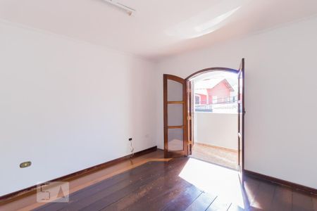 Casa à venda com 200m², 4 quartos e 4 vagas Casa à venda com 200m², 4 quartos e 4 vagasSuíte 2