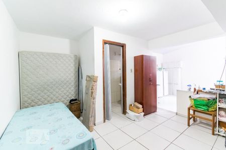Casa à venda com 150m², 2 quartos e 2 vagasSala/Quarto da Edícula
