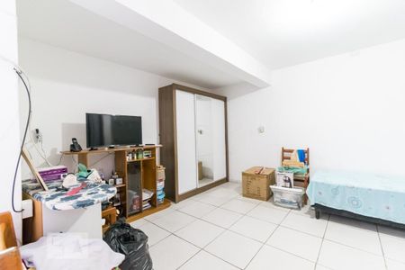 Casa à venda com 150m², 2 quartos e 2 vagasSala/Quarto da Edícula