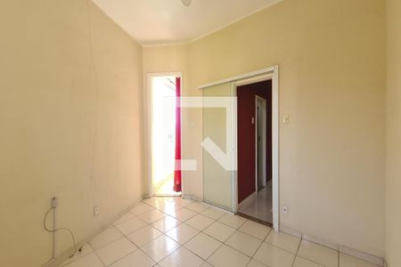 Quarto de casa para alugar com 2 quartos, 105m² em Lins de Vasconcelos, Rio de Janeiro