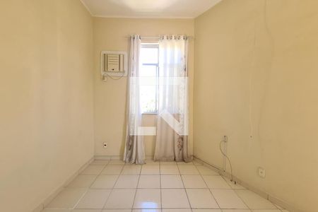 Quarto de casa para alugar com 2 quartos, 105m² em Lins de Vasconcelos, Rio de Janeiro