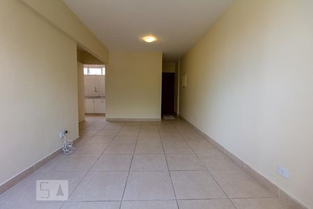 Sala de apartamento para alugar com 3 quartos, 75m² em Jardim Esmeralda, São Paulo