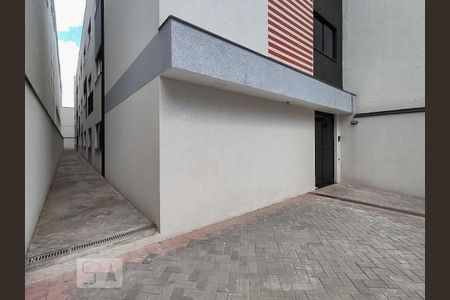 Studio para alugar com 20m², 1 quarto e sem vaga Studio para alugar com 20m², 1 quarto e sem vagaEntrada