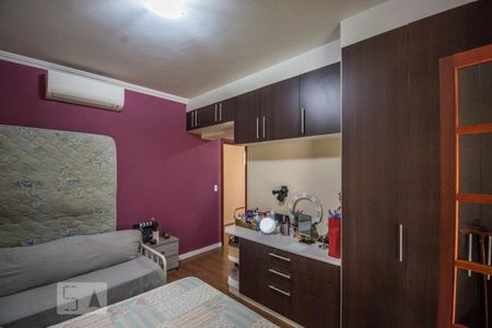 Casa à venda com 480m², 4 quartos e 9 vagasSuíte 3