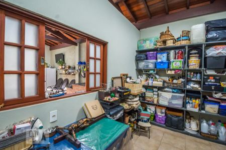 Casa à venda com 480m², 4 quartos e 9 vagasQuarto de Serviço