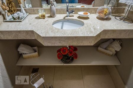 Casa à venda com 480m², 4 quartos e 9 vagasLavabo