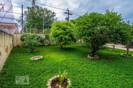 Casa à venda com 480m², 4 quartos e 9 vagasQuintal